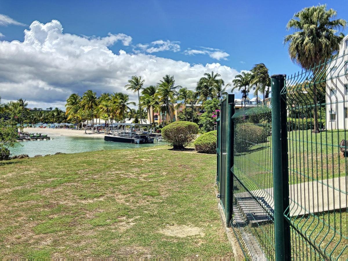 Appartement Bord De Mer Tres Fonctionnel , Sur La Plage & Vue Mer Exceptionnelle Ле-Гозье Экстерьер фото